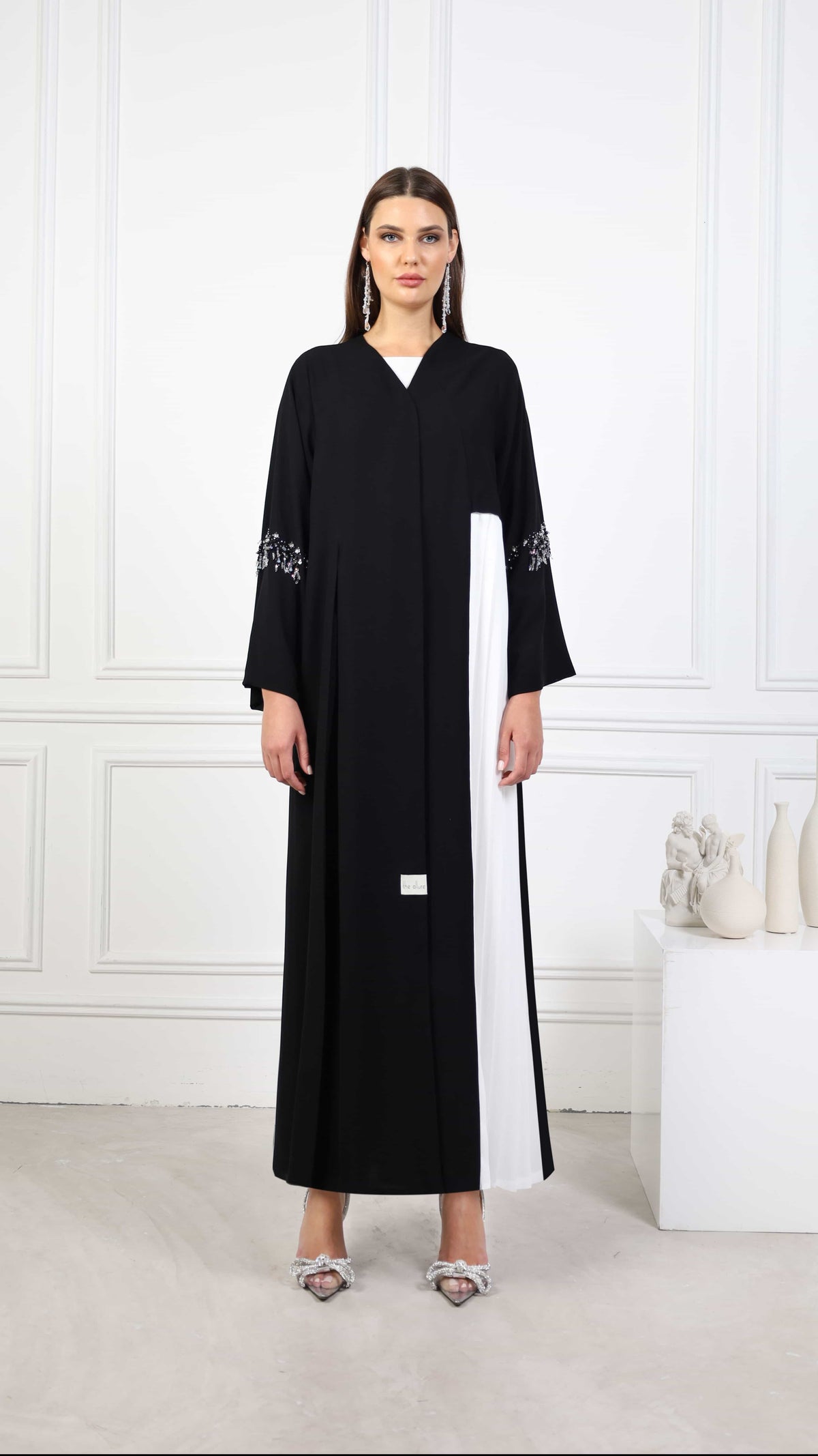 Timeless Abaya - LA105
