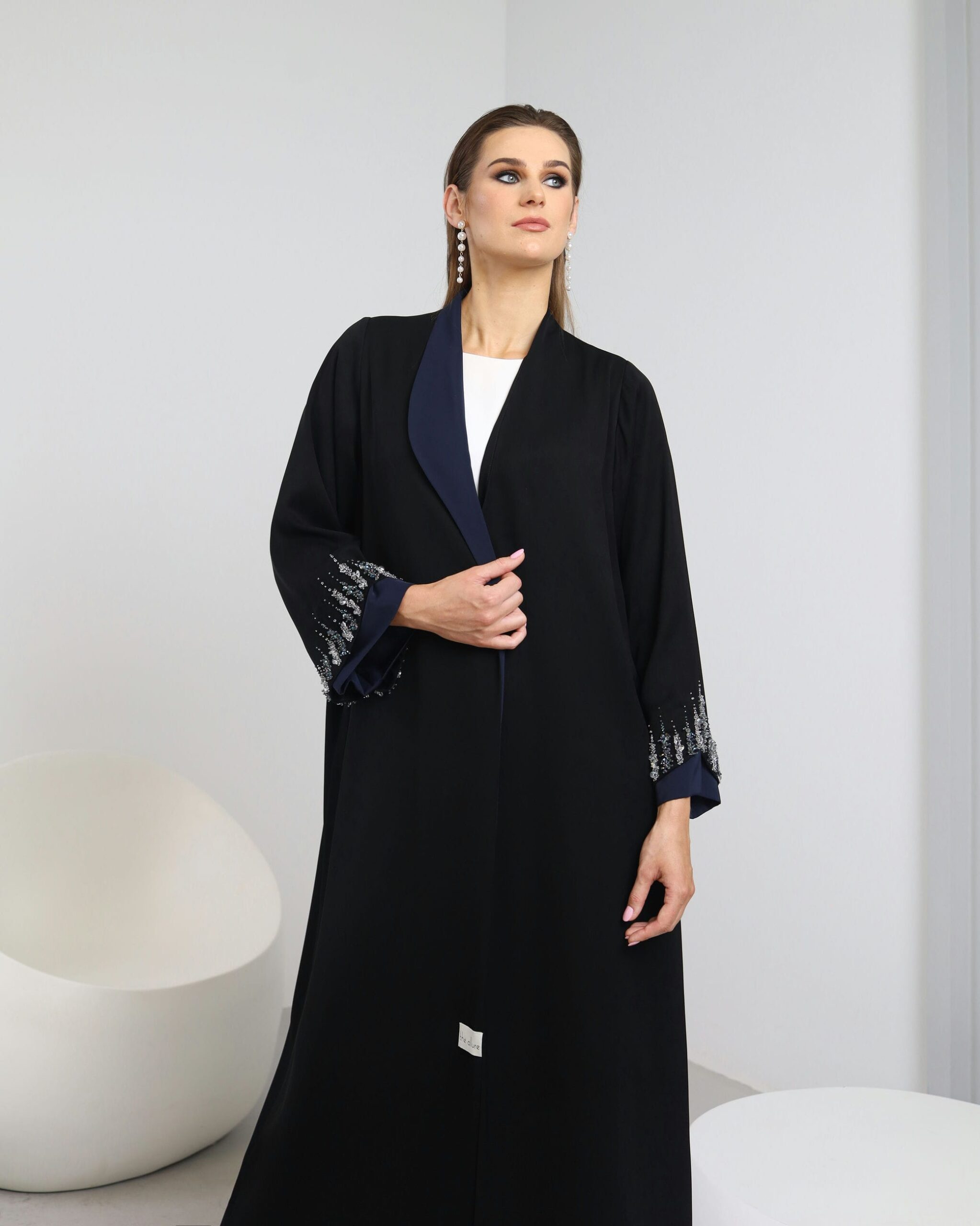 Timeless Abaya - LA116