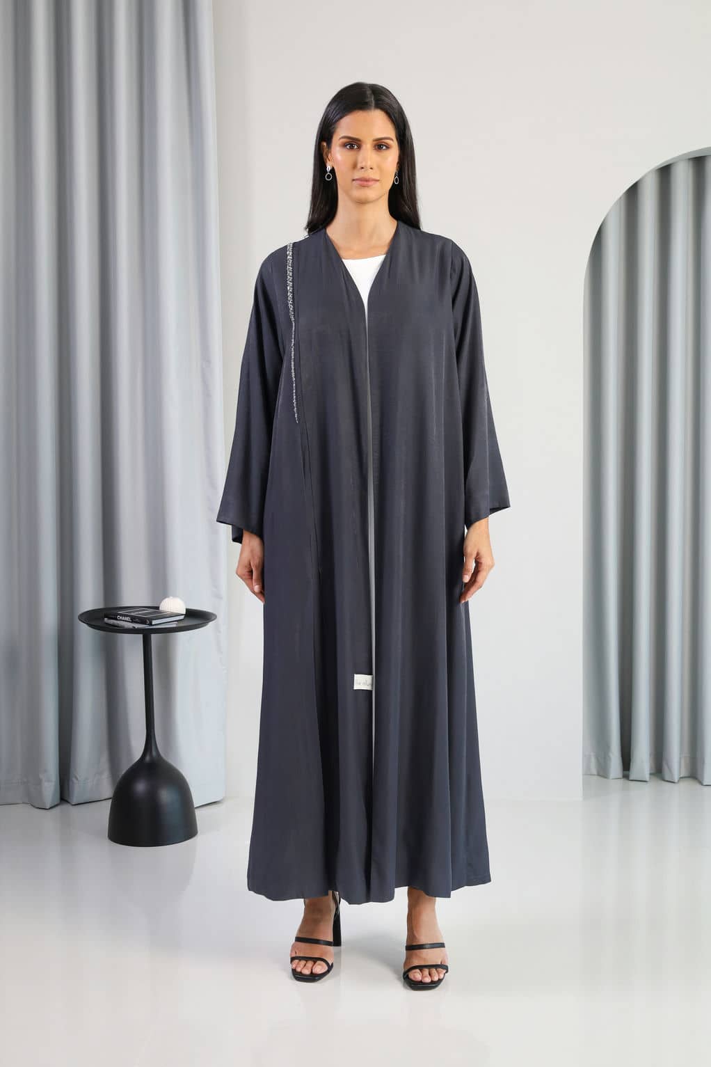 Timeless Abaya - LA73