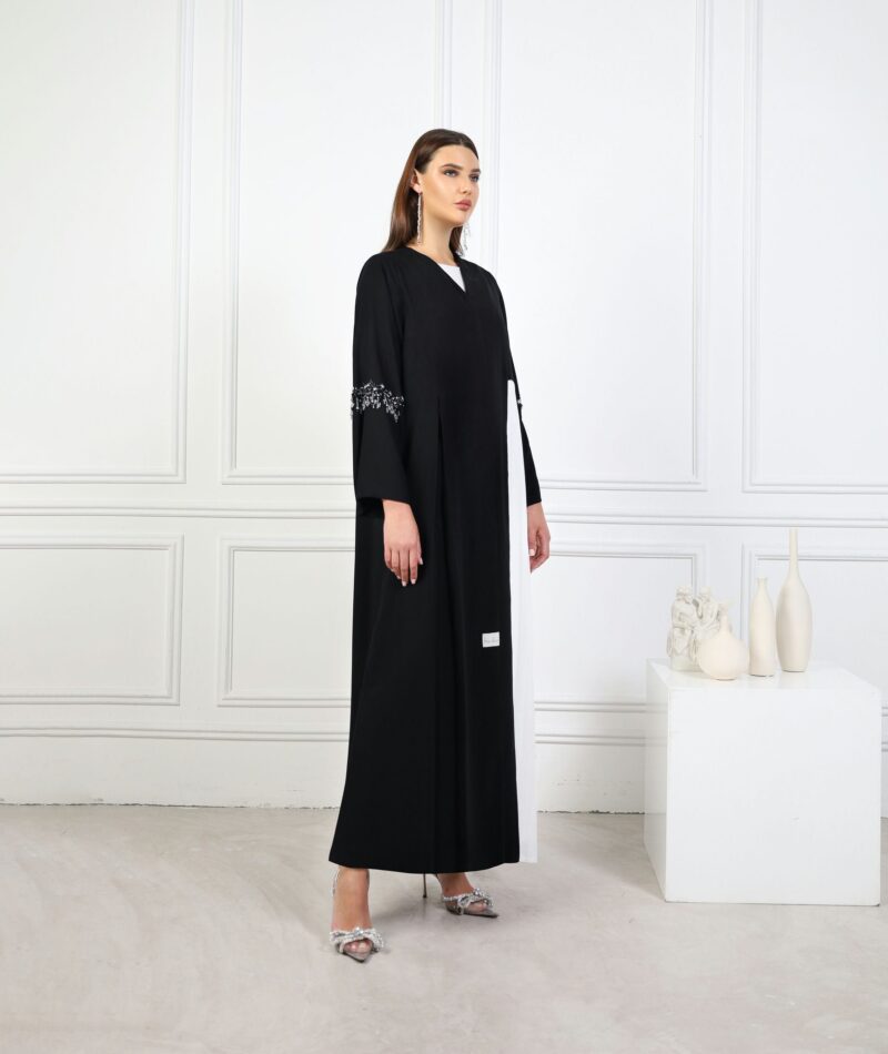 Timeless Abaya - LA105 - Image 2