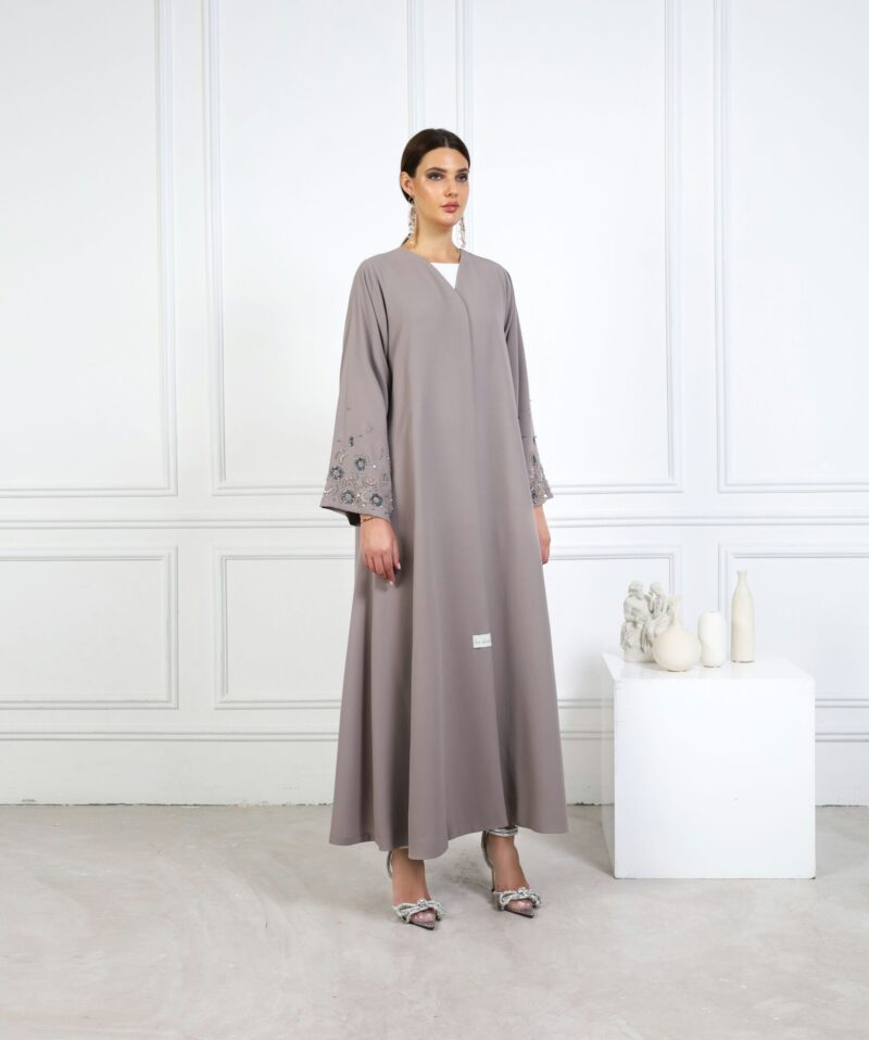 Timeless Abaya - LA104 (RTW) - Image 3