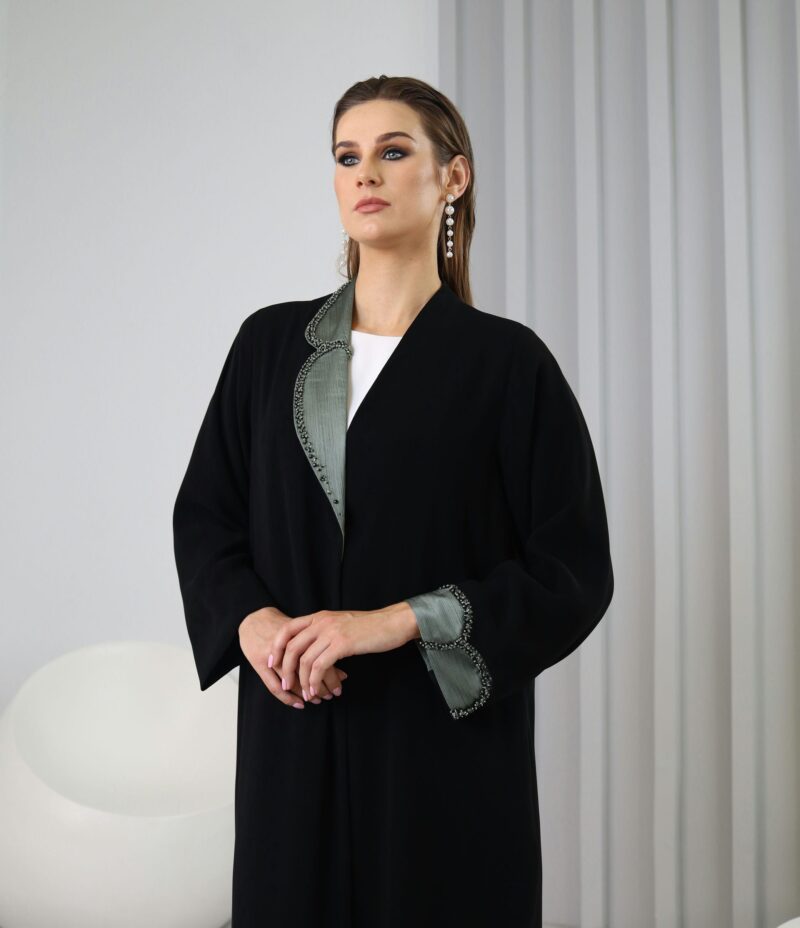 Timeless Abaya - LA114 - Image 2