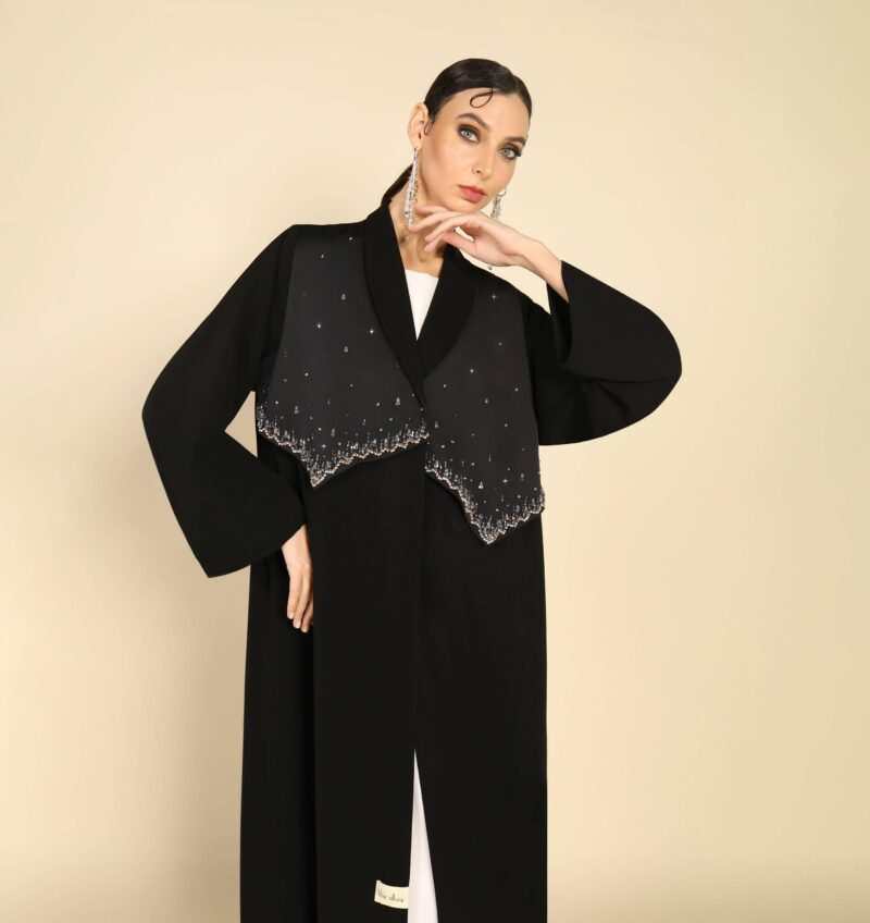 Timeless Abaya - LA132 - Image 2