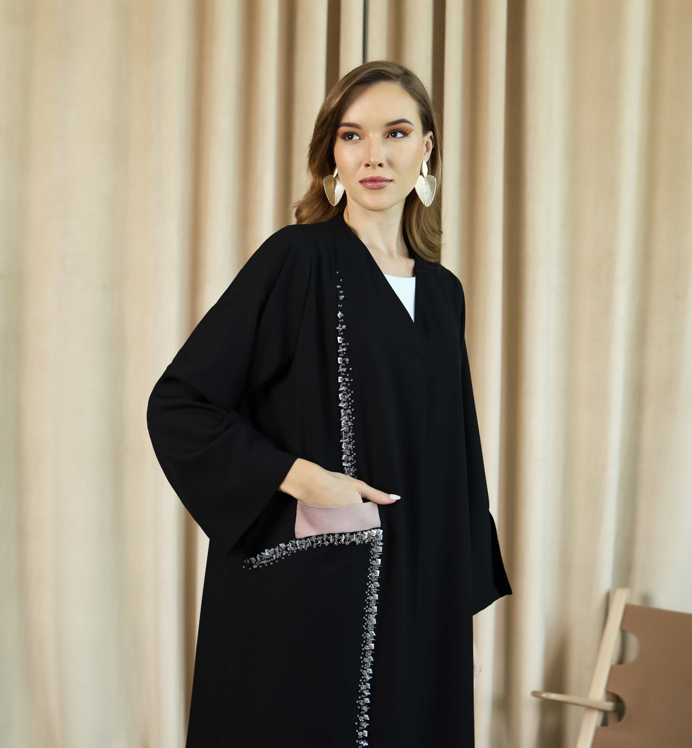 Timeless Abaya - LA157 (RTW) - Image 2